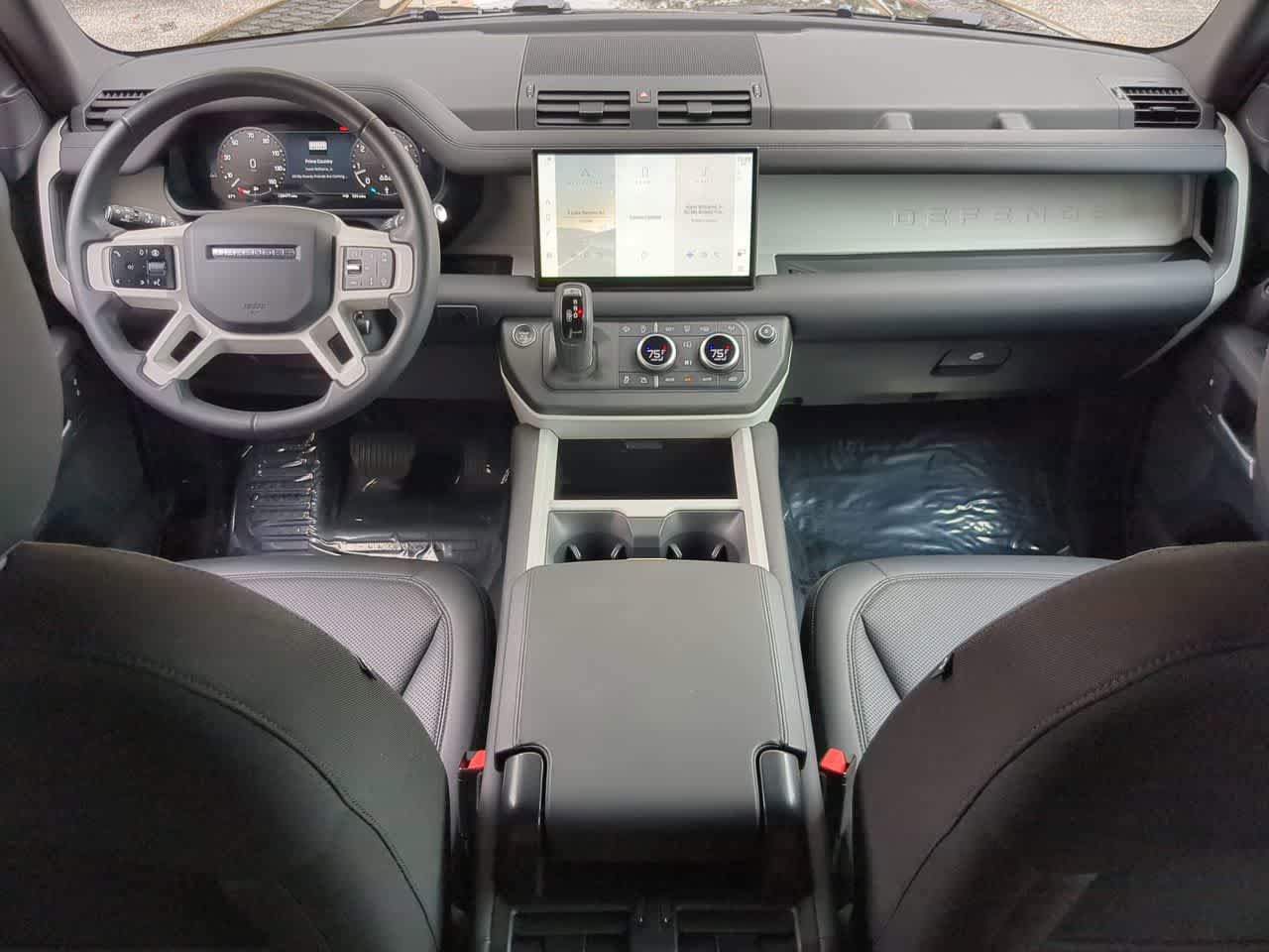 Used 2025 Land Rover Defender 110 S AWD/4WD image 15