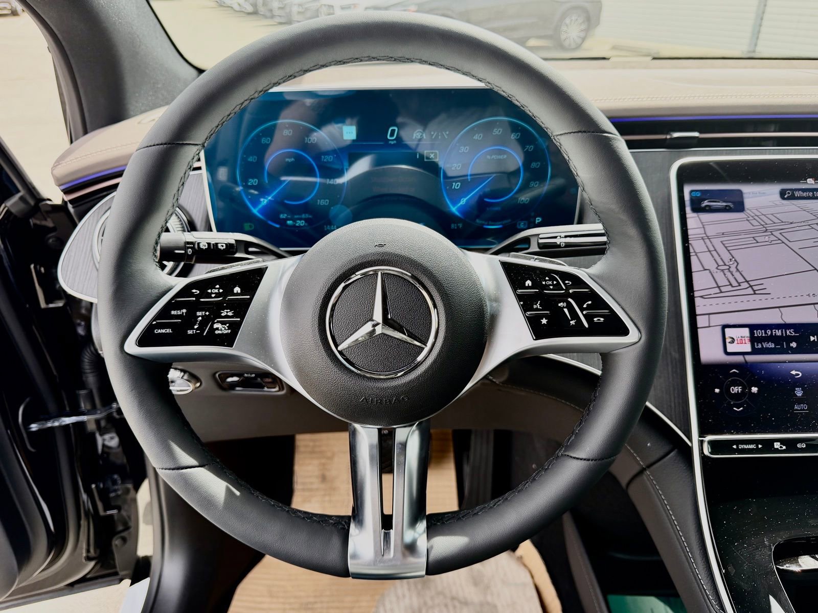 New 2026 Mercedes-Benz EQE 320+ SUV image 23