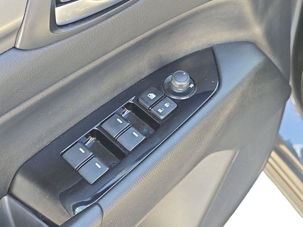 Used 2025 MAZDA CX-5 AWD 2.5 S w/ Select Package image 9