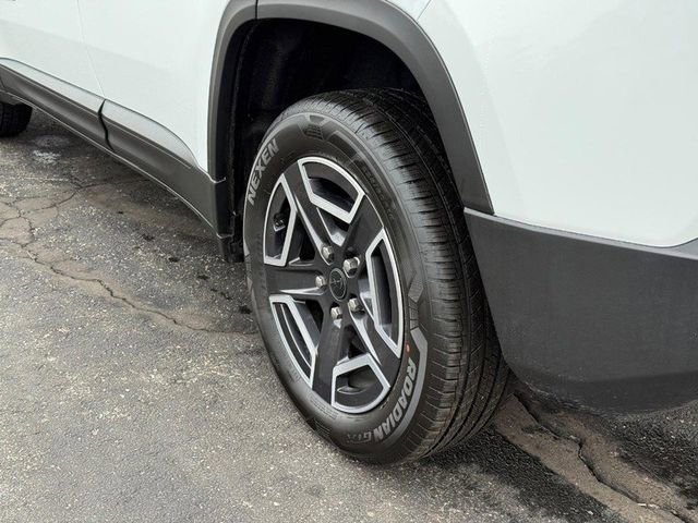 New 2026 Jeep Cherokee Limited image 6