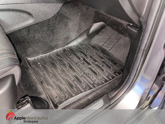 Used 2015 Jeep Grand Cherokee Overland image 47