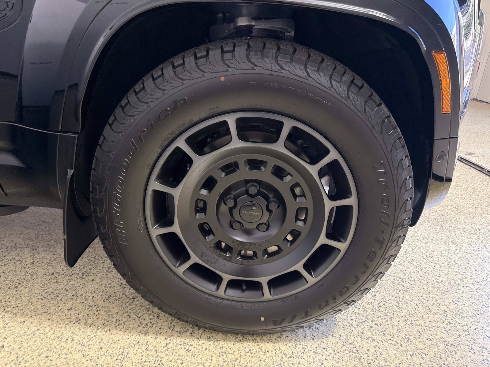 New 2026 Land Rover Defender 110 OCTA AWD/4WD image 10