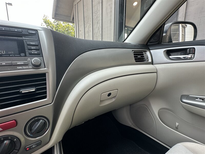 Used 2009 Subaru Impreza Outback Sport AWD/4WD image 22