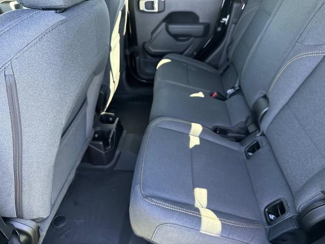 New 2025 Jeep Gladiator Willys image 23