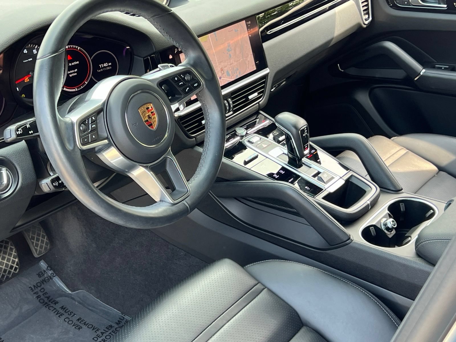 Certified 2023 Porsche Cayenne AWD/4WD image 4