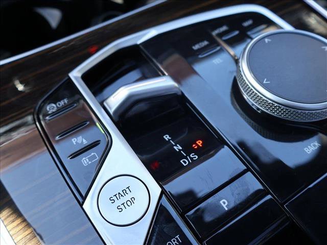 Certified 2026 BMW X5 xDrive50e w/ Premium Package image 14