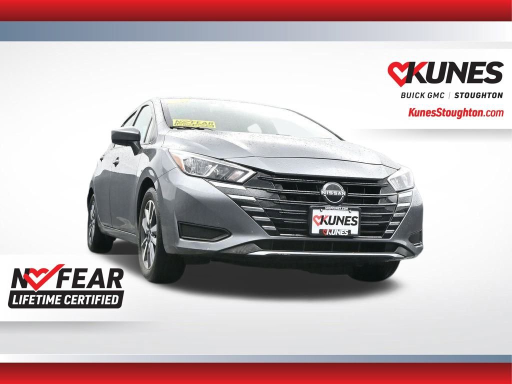 Used 2023 Nissan Versa SV image 42