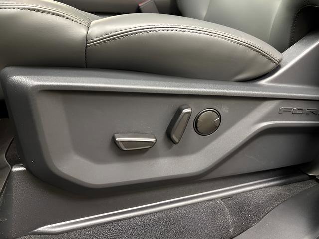 New 2026 Ford Expedition Active AWD/4WD image 32