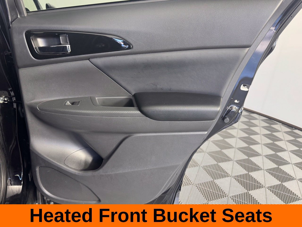 Used 2025 Mitsubishi Eclipse Cross SE AWD/4WD image 27