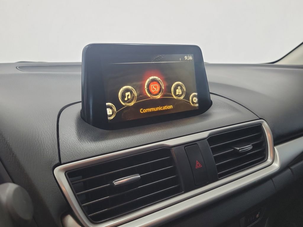 Used 2017 MAZDA MAZDA3 Touring image 28