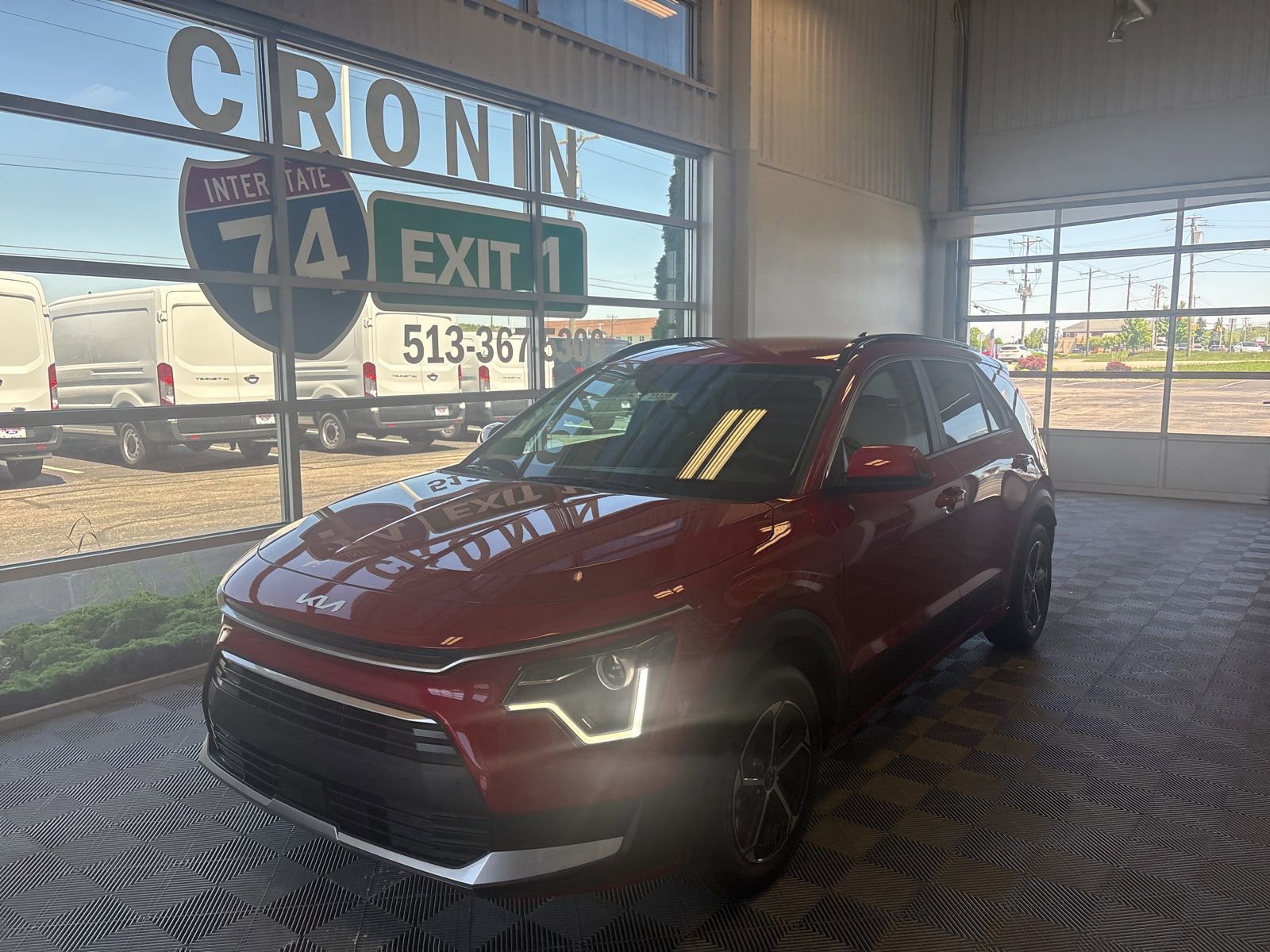 New 2025 Kia Niro EX image 3