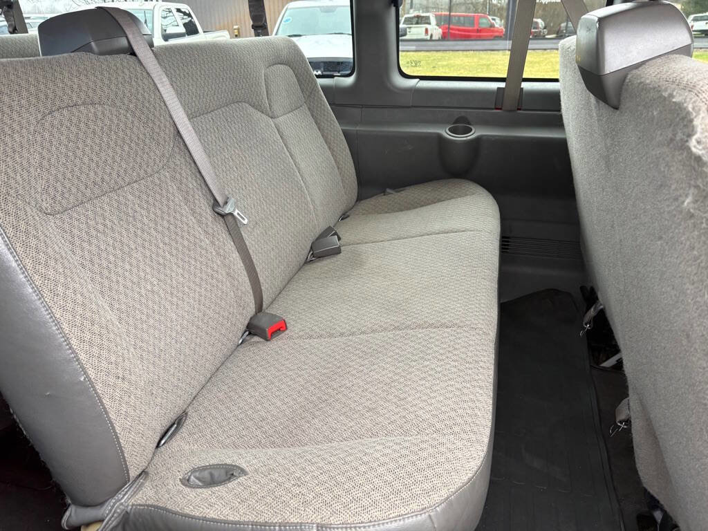 Used 2020 Chevrolet Express 3500 LS image 14