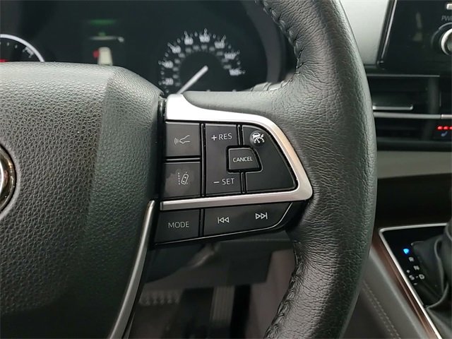 Certified 2023 Toyota Sienna XLE image 16