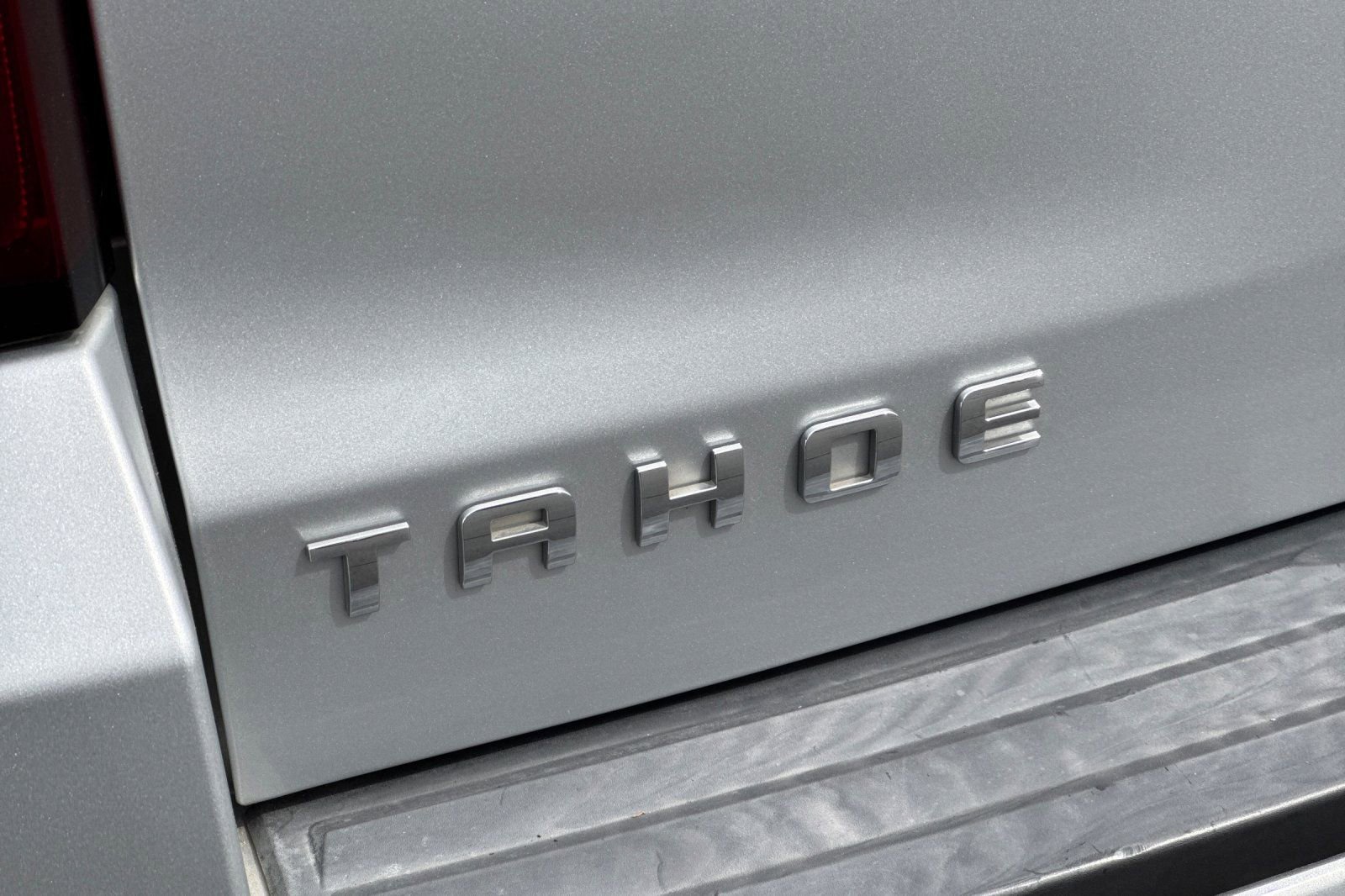 Used 2017 Chevrolet Tahoe LT image 34