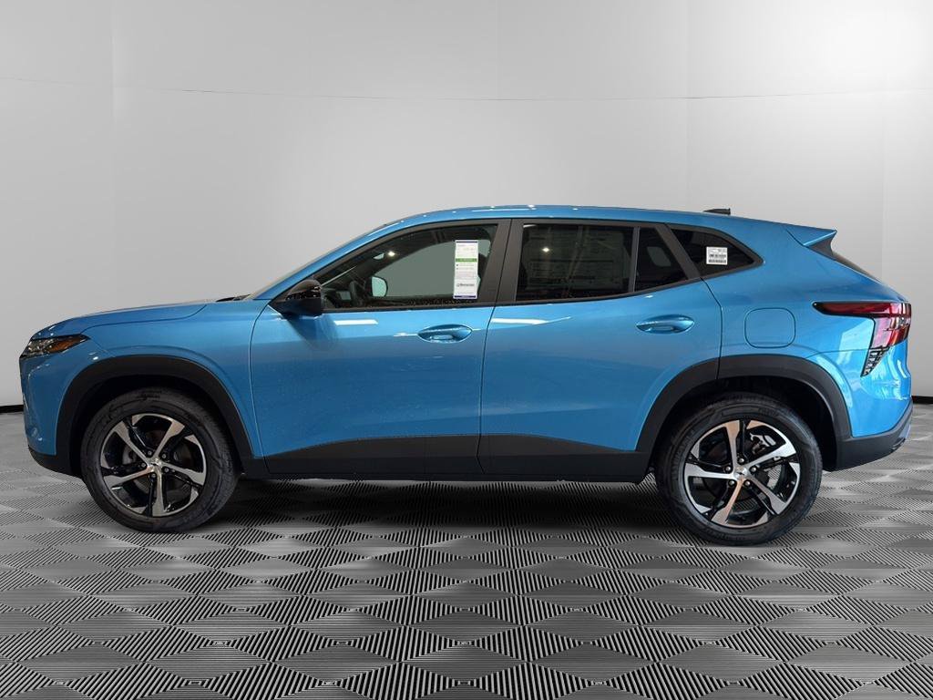 New 2026 Chevrolet Trax RS FWD image 2