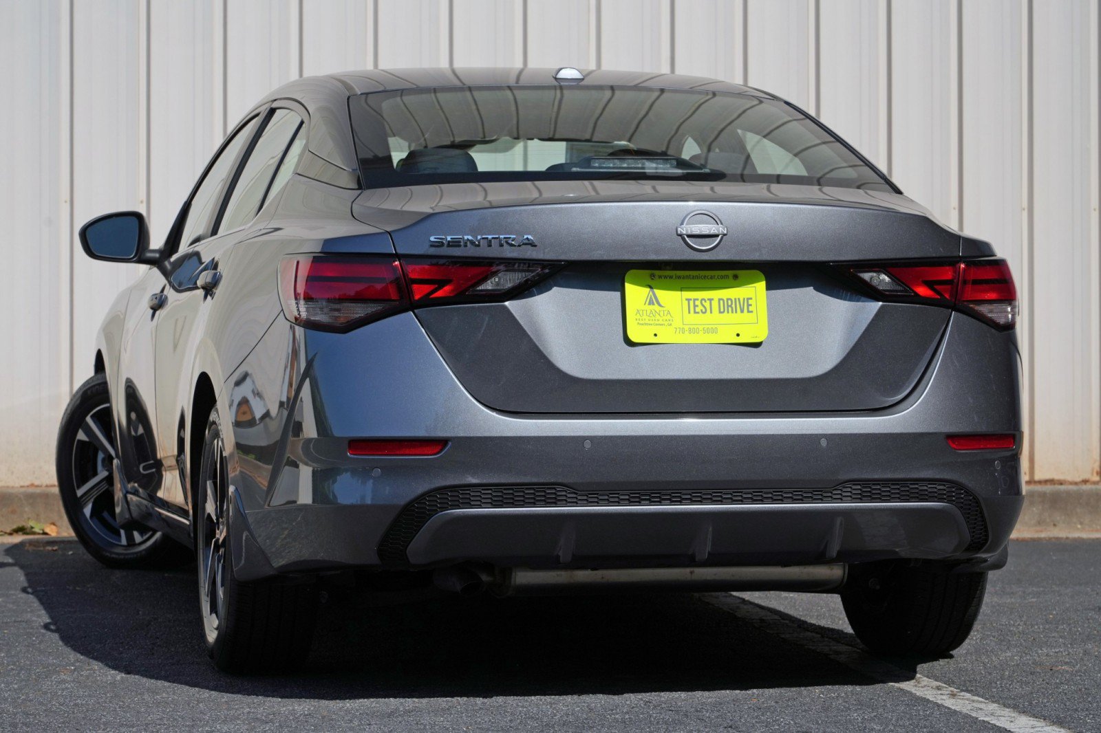 Used 2025 Nissan Sentra SV FWD image 5