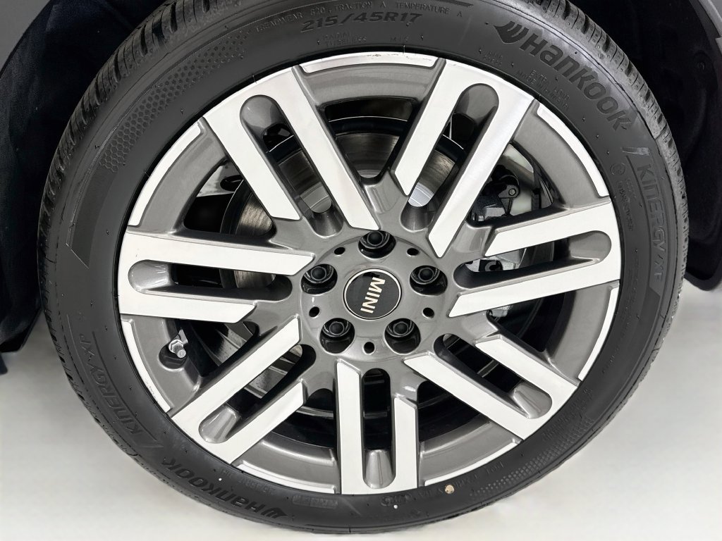 New 2026 MINI Cooper S FWD image 30