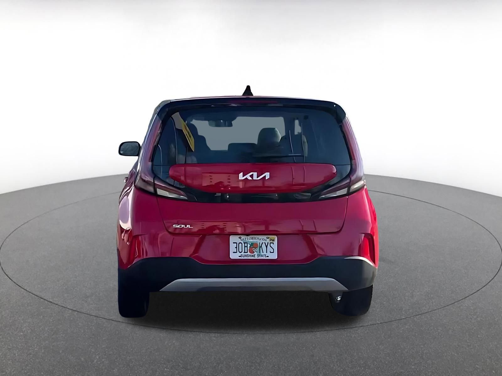 Used 2025 Kia Soul LX w/ LX Technology Package image 12