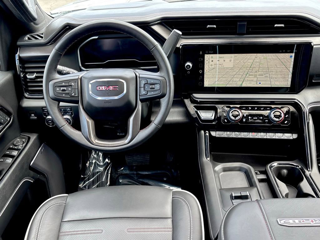 Used 2025 GMC Sierra 2500 AT4X image 31