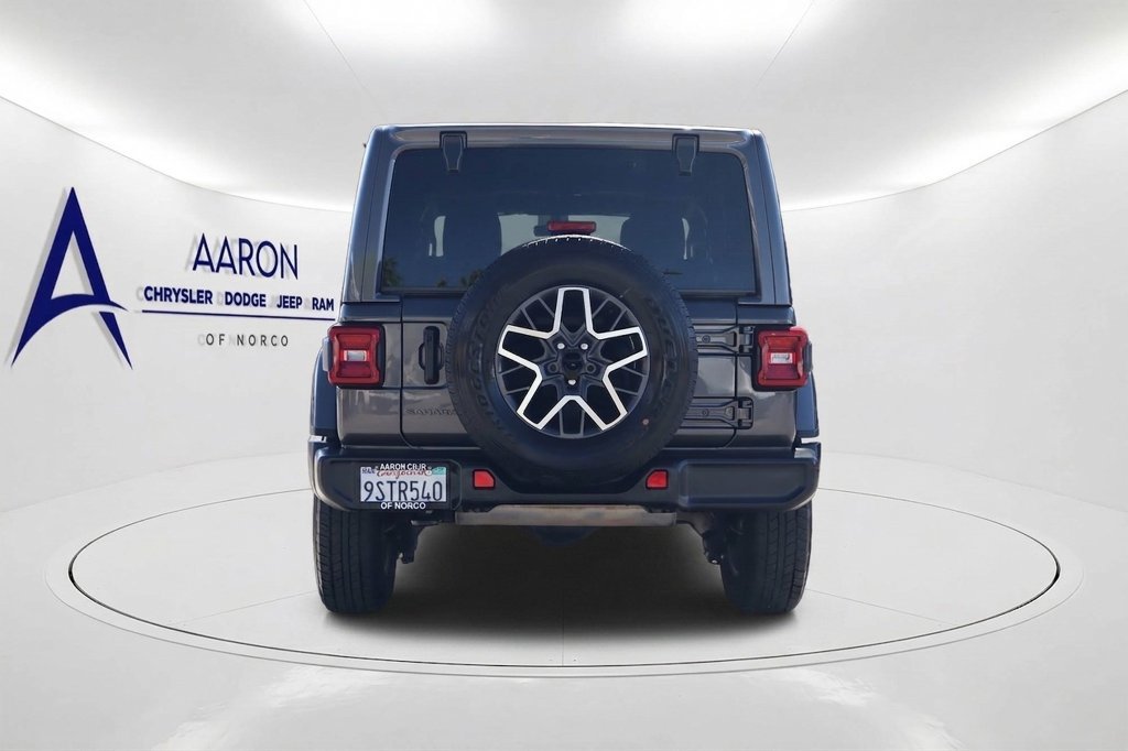 Certified 2025 Jeep Wrangler Unlimited Sahara AWD/4WD image 5