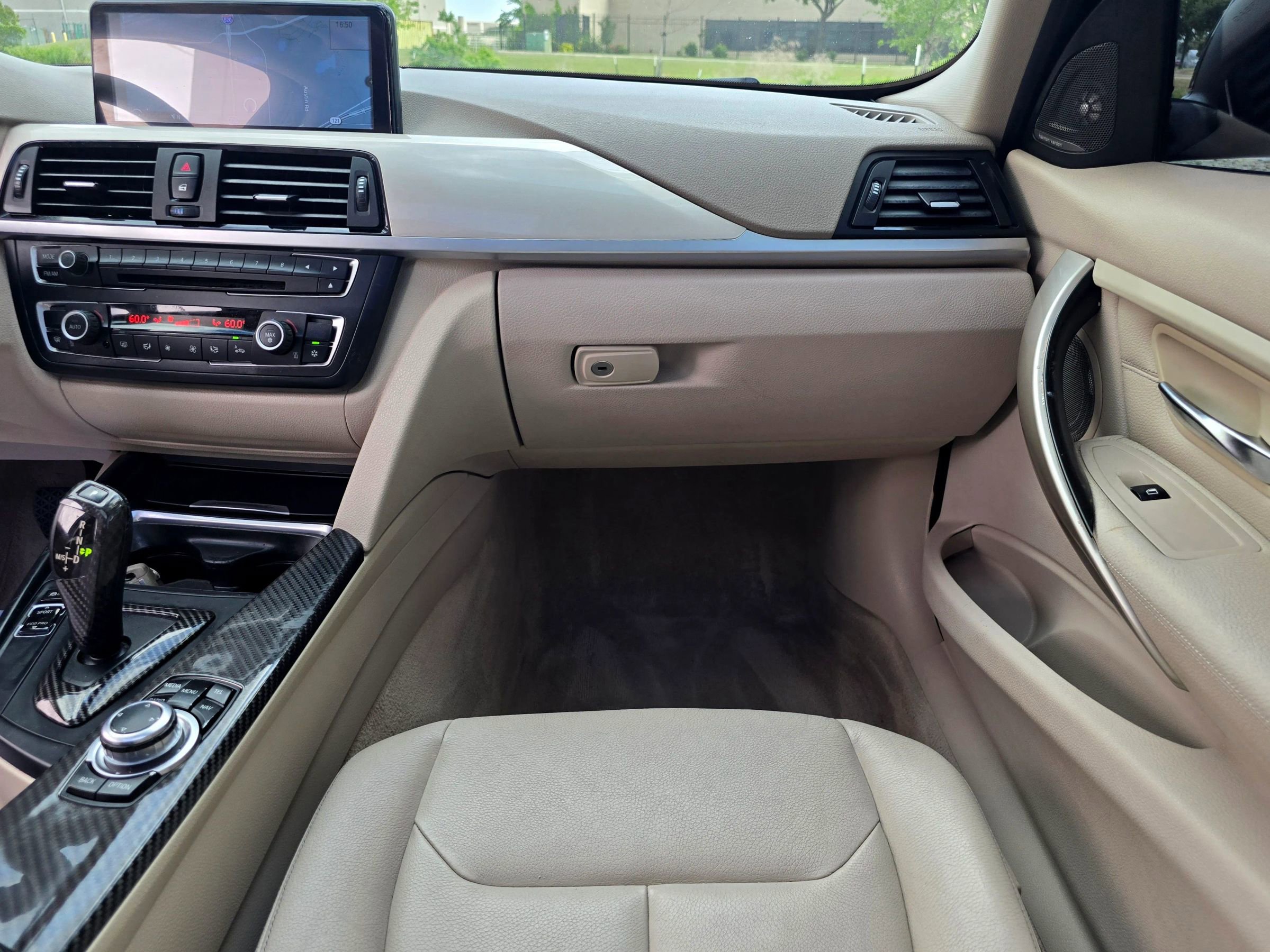 Used 2012 BMW 335i Sedan RWD image 30