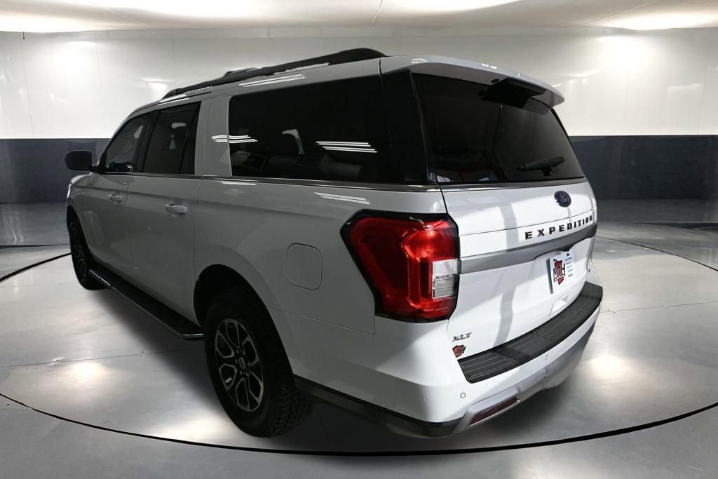 Used 2022 Ford Expedition Max XLT AWD/4WD image 9