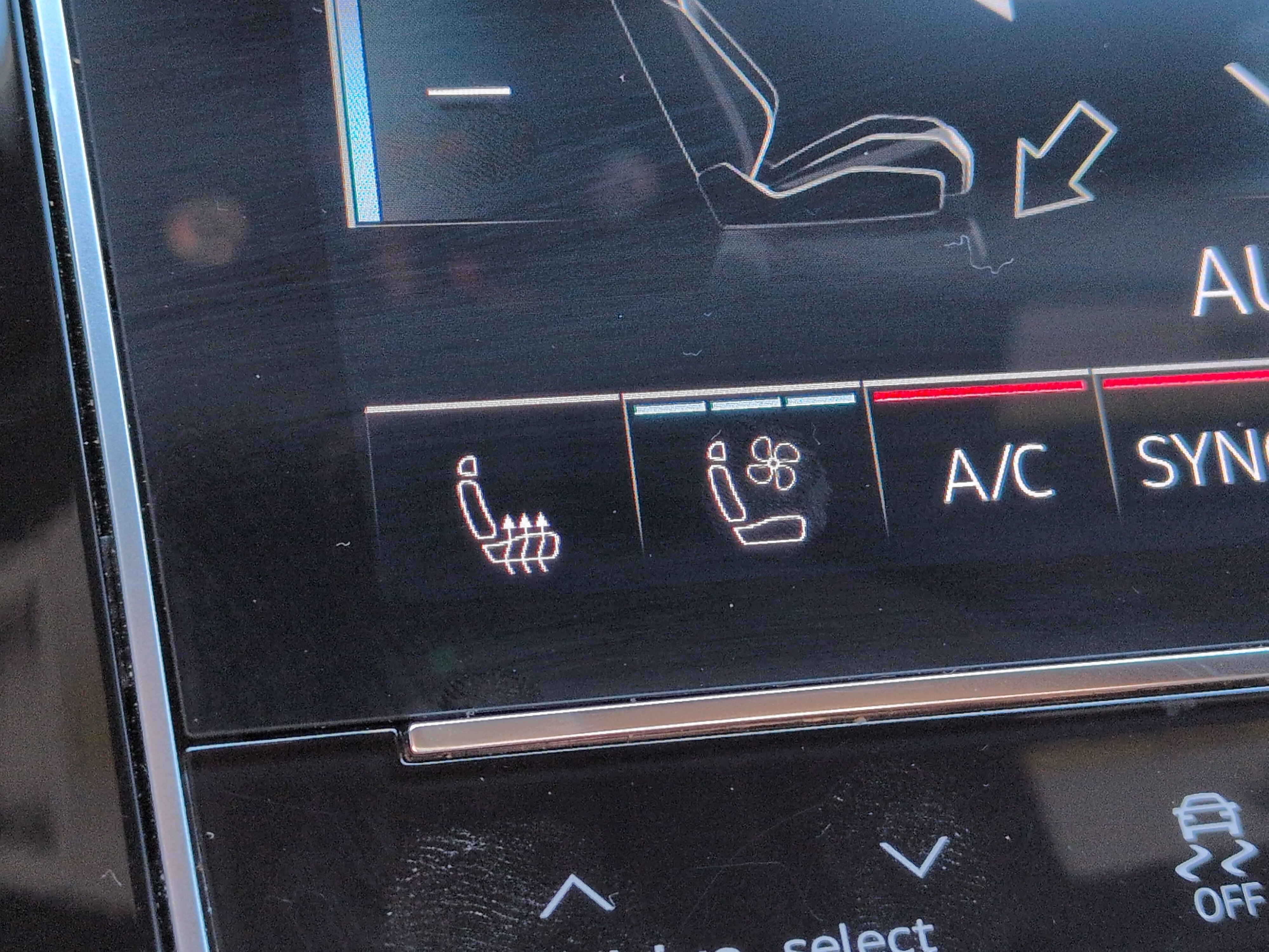 Used 2025 Audi SQ8 Prestige w/ Prestige Package AWD/4WD image 22