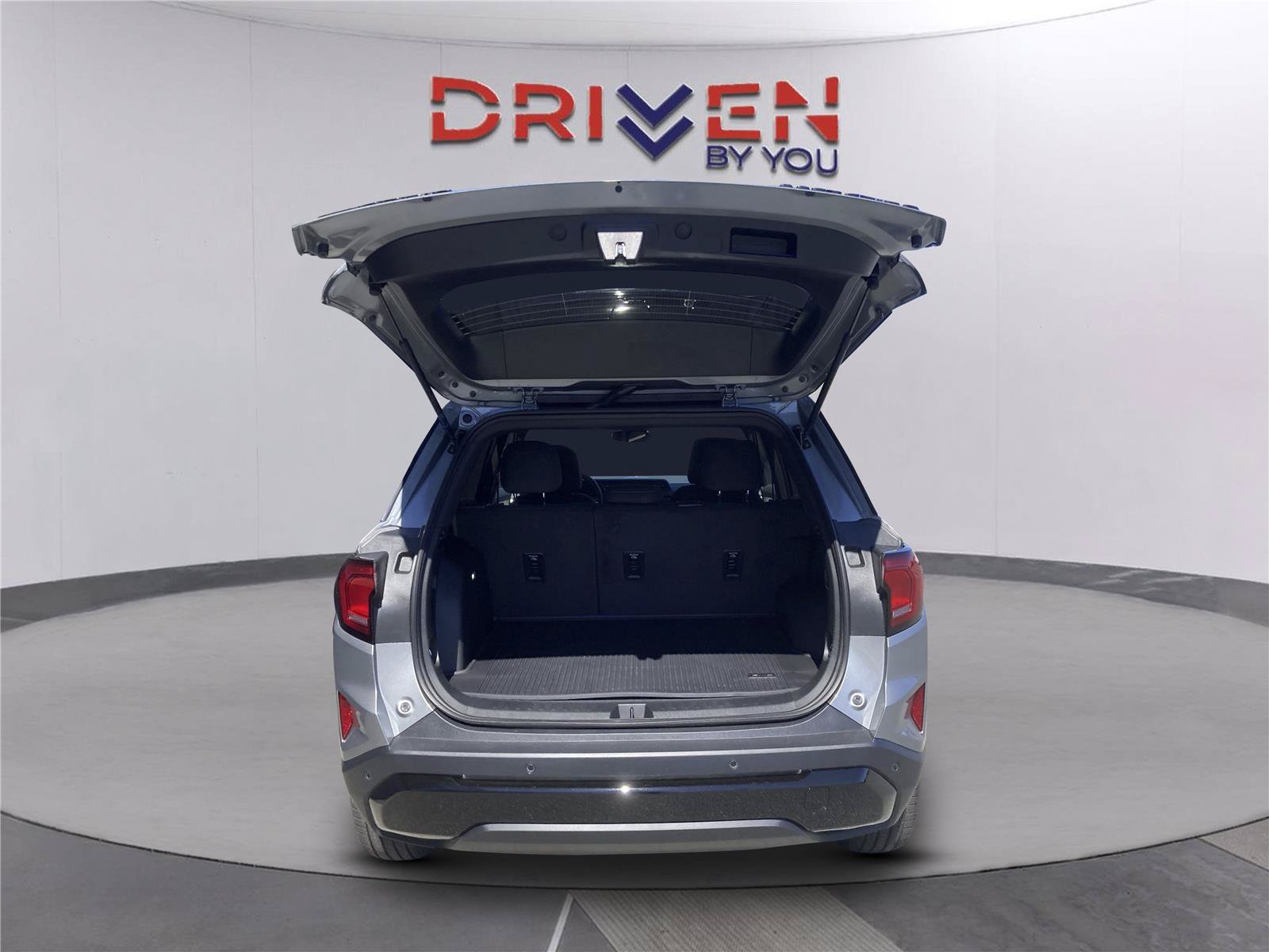 New 2026 GMC Terrain Elevation w/ Black Edition FWD image 31