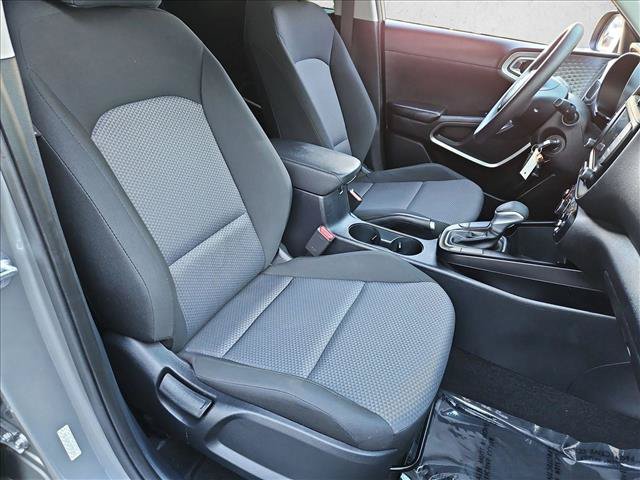Used 2024 Kia Soul LX w/ Option Group 015 FWD image 19