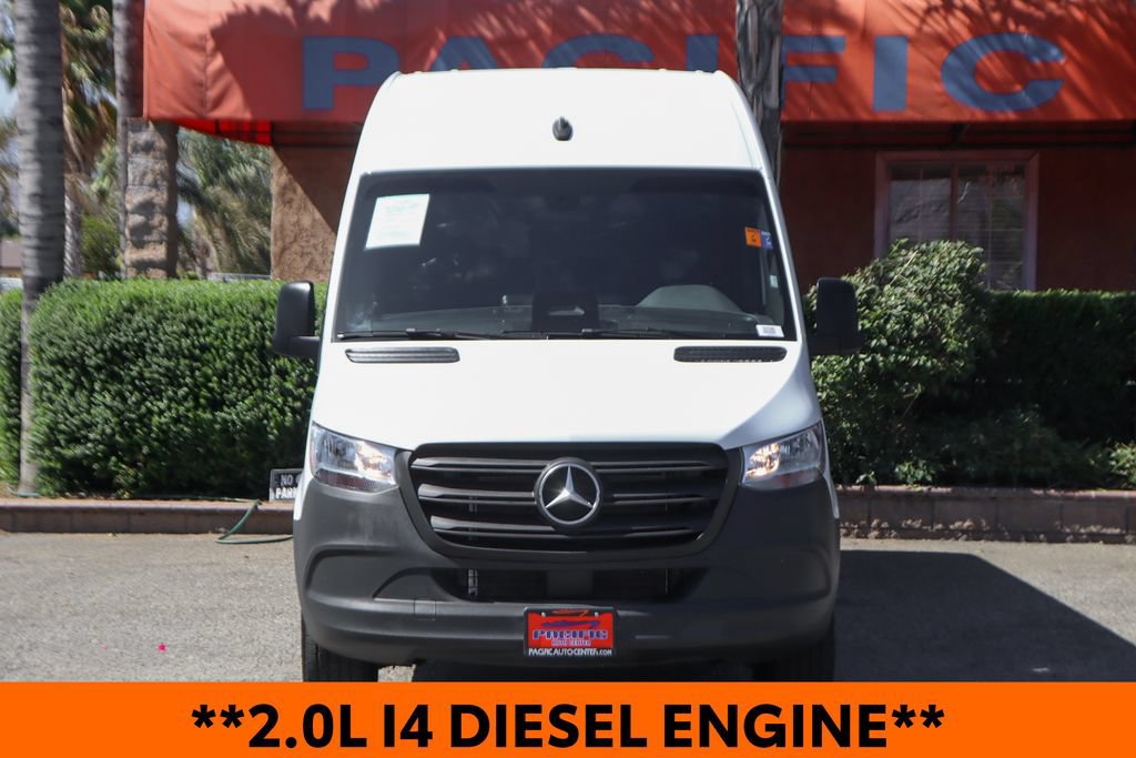 Used 2026 Mercedes-Benz Sprinter 2500 image 3
