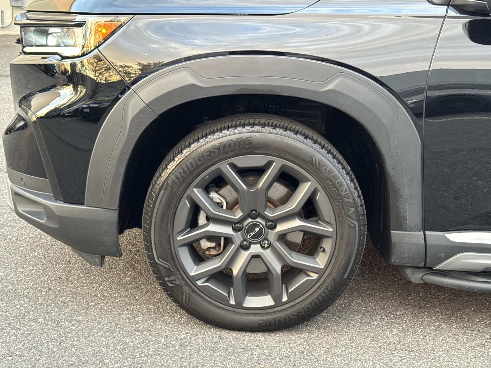 Used 2024 Honda Pilot Elite image 28