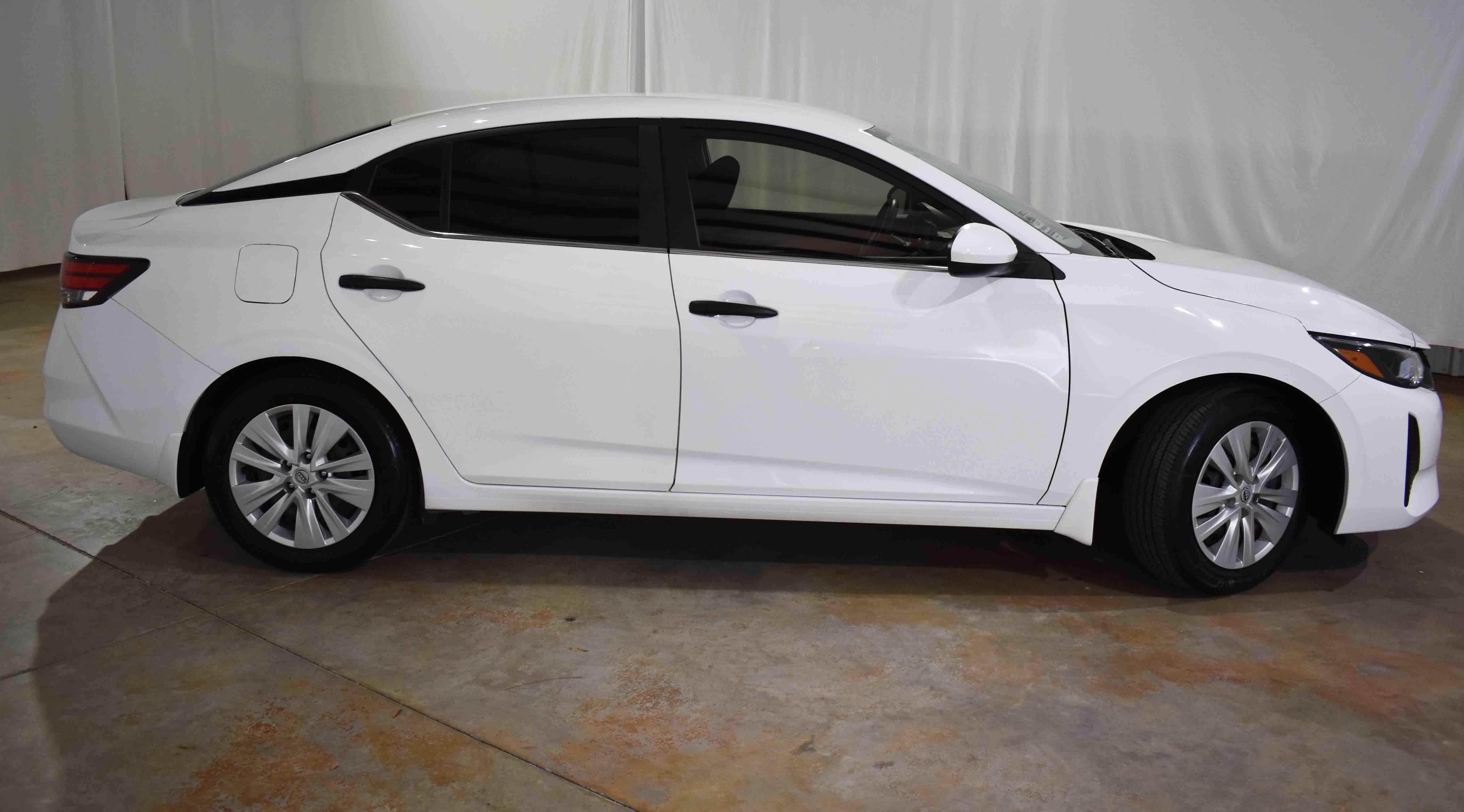 Used 2024 Nissan Sentra S image 10