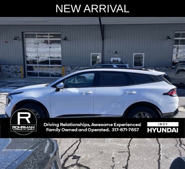 Used 2023 Kia Sportage SX image 3