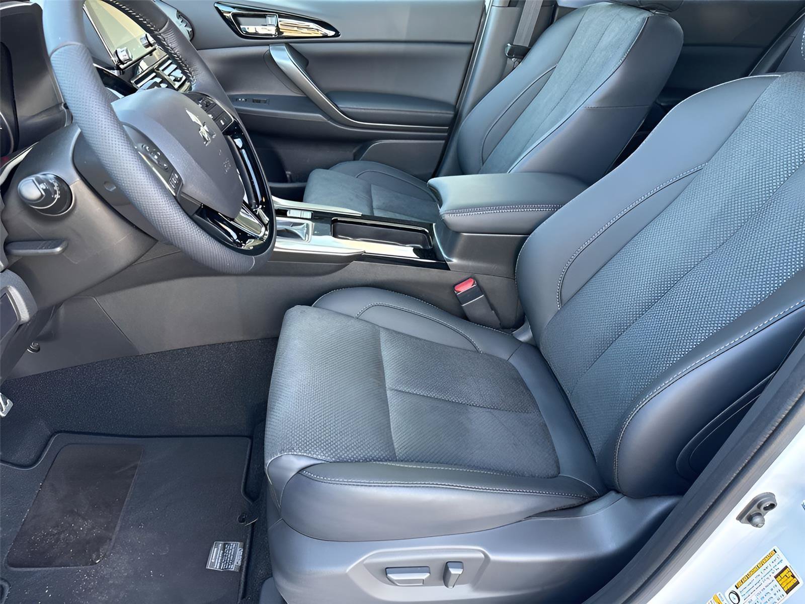 New 2026 Mitsubishi Eclipse Cross AWD image 25