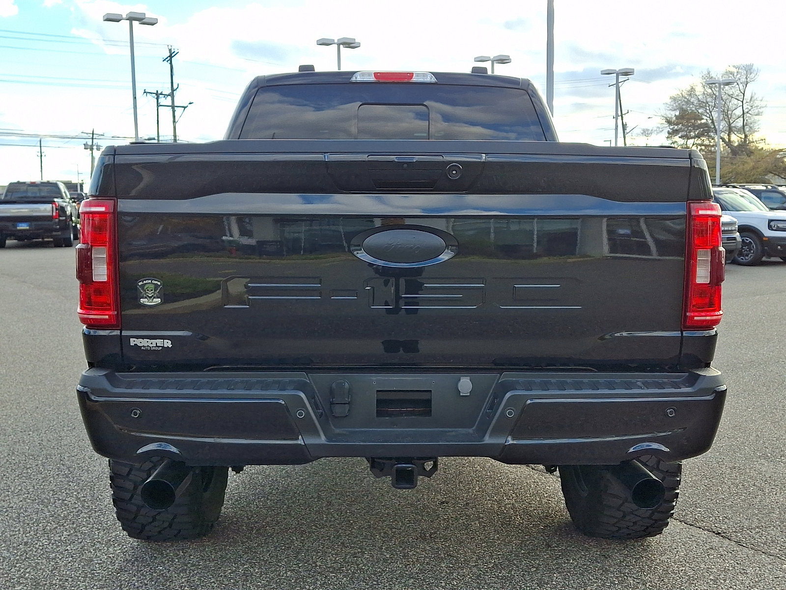 Used 2023 Ford F150 XLT w/ Equipment Group 302A High image 9