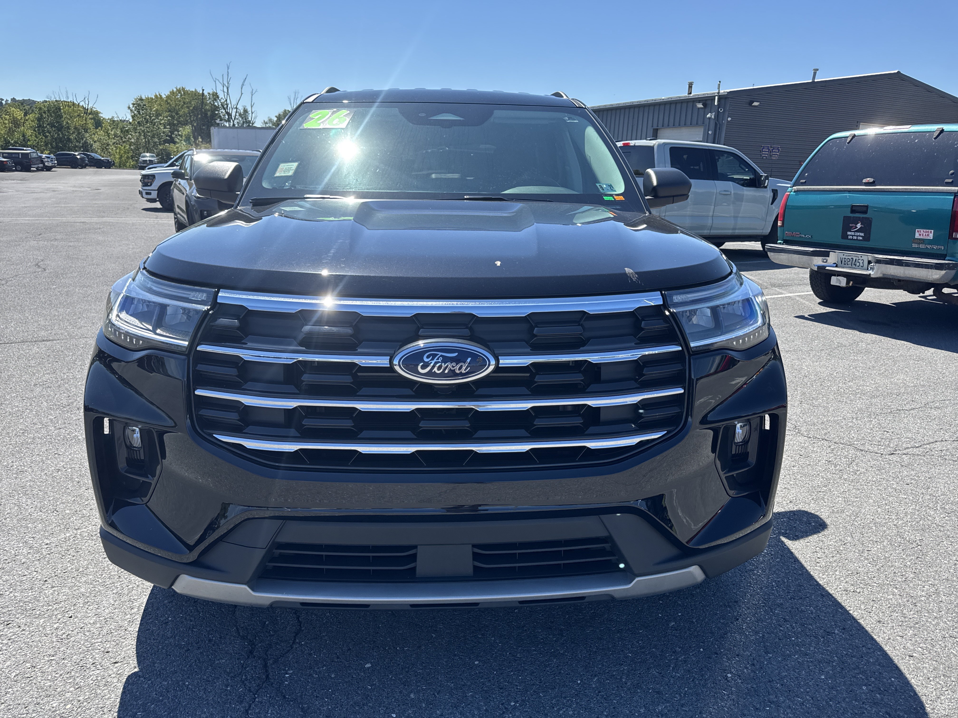Used 2026 Ford Explorer Active w/ Active Comfort Package AWD/4WD image 9