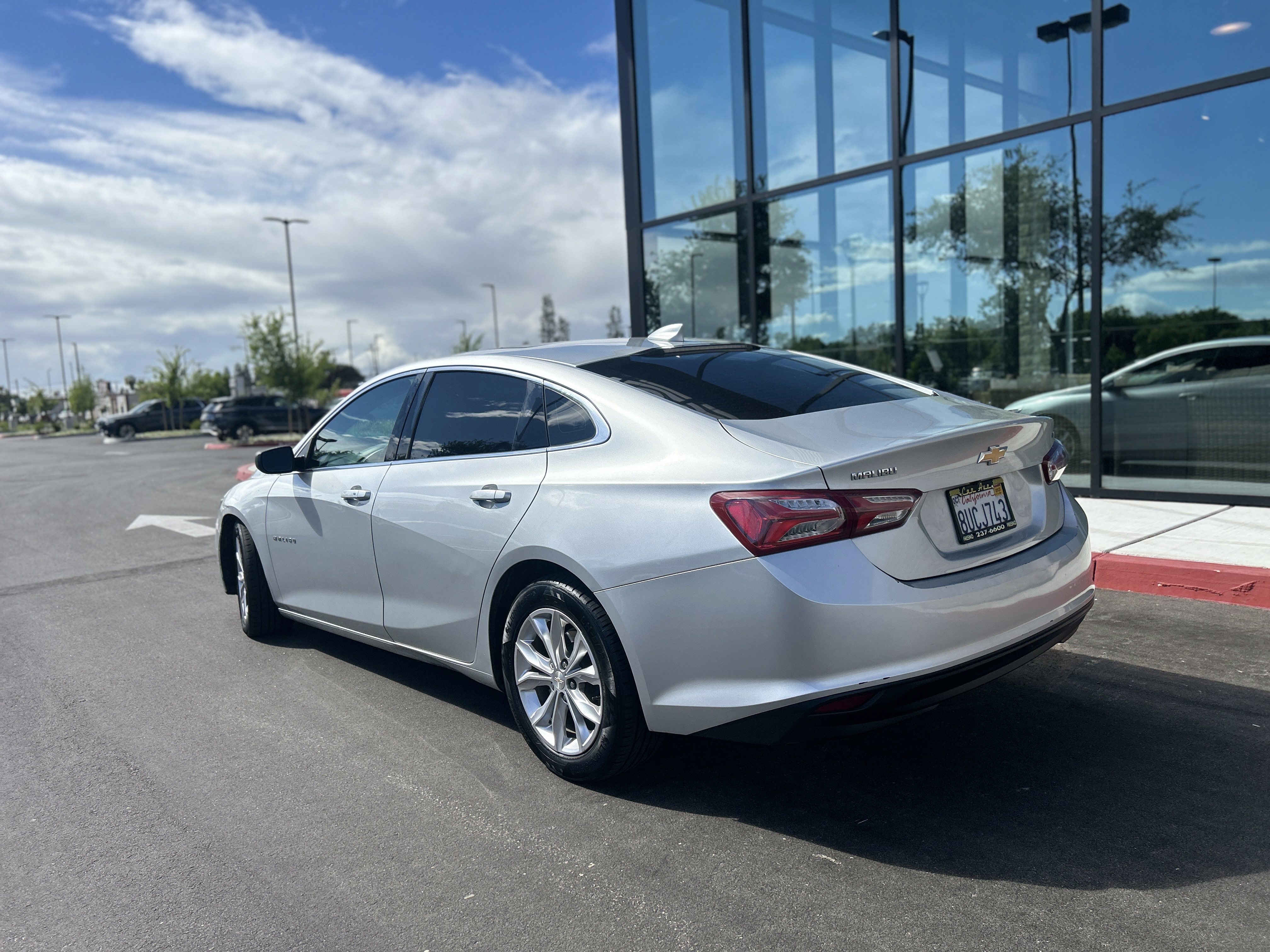 Used 2019 Chevrolet Malibu LT FWD image 9