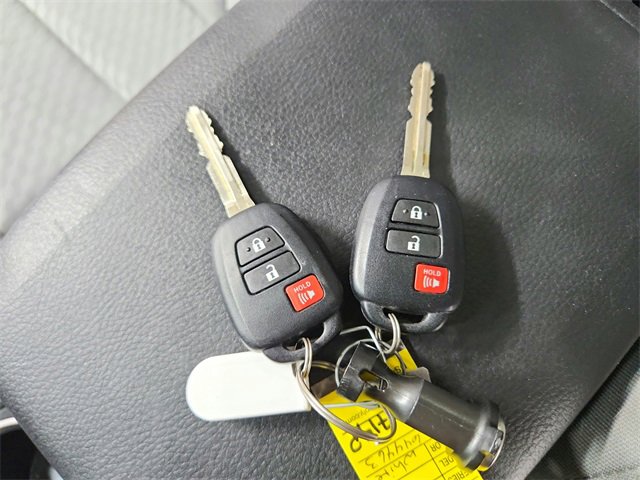 Used 2023 Toyota Tacoma SR image 31