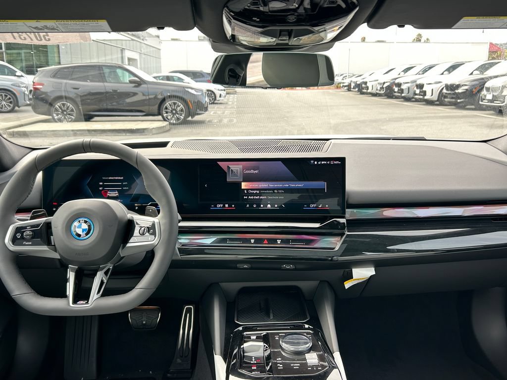 New 2027 BMW 550e xDrive w/ Premium Package AWD/4WD image 34