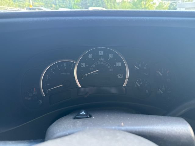 Used 2003 Cadillac Escalade AWD image 17