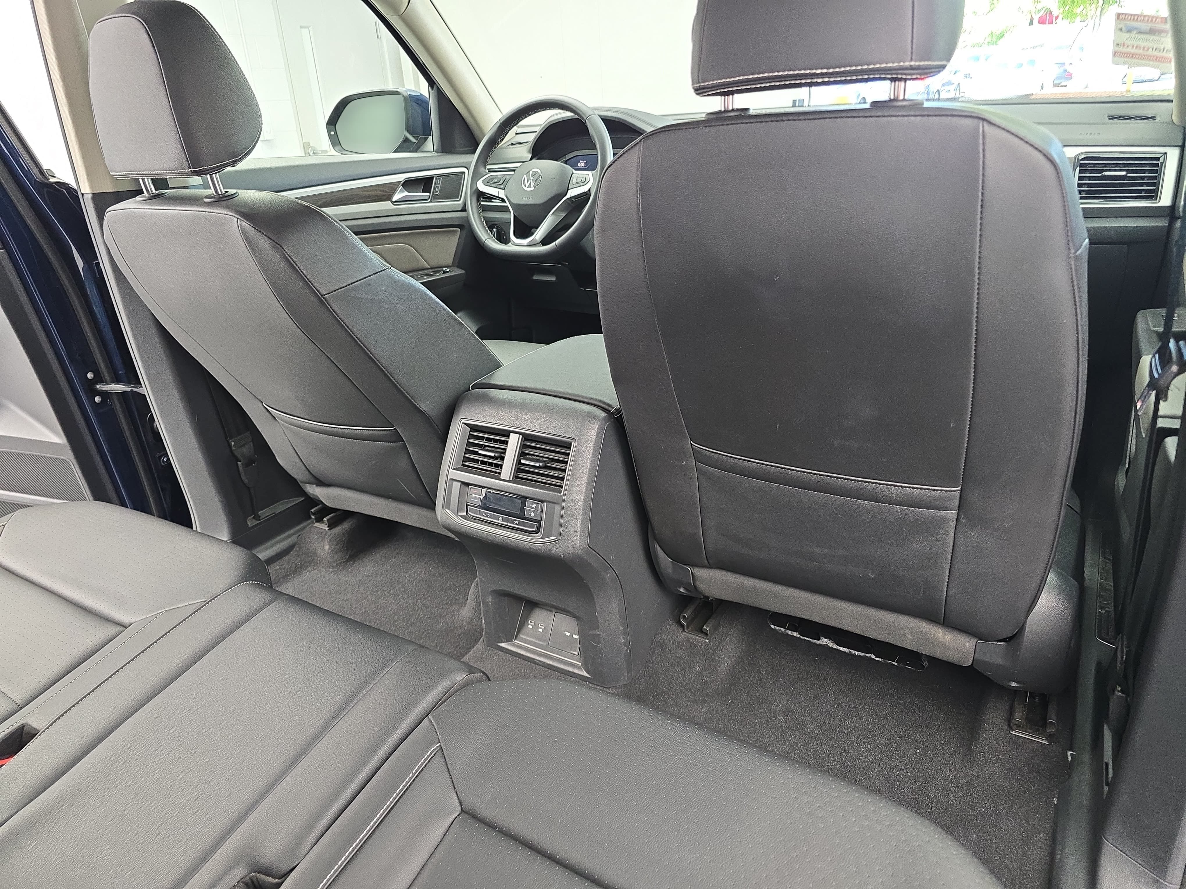 Certified 2023 Volkswagen Atlas SE FWD image 11
