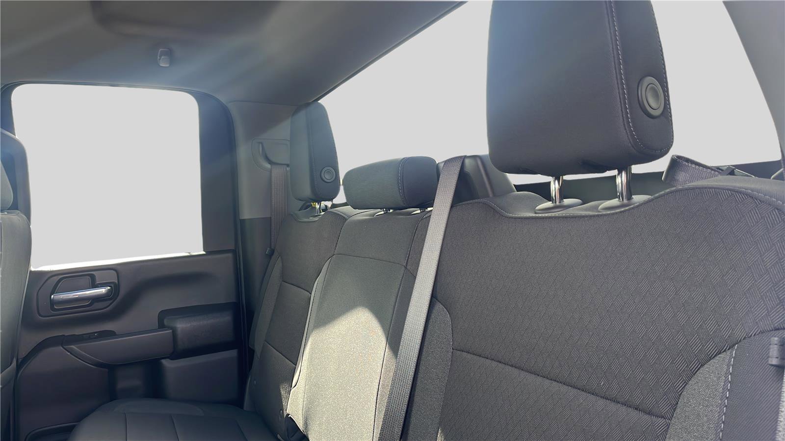 New 2026 GMC Sierra 2500 Pro w/ Convenience Package image 17