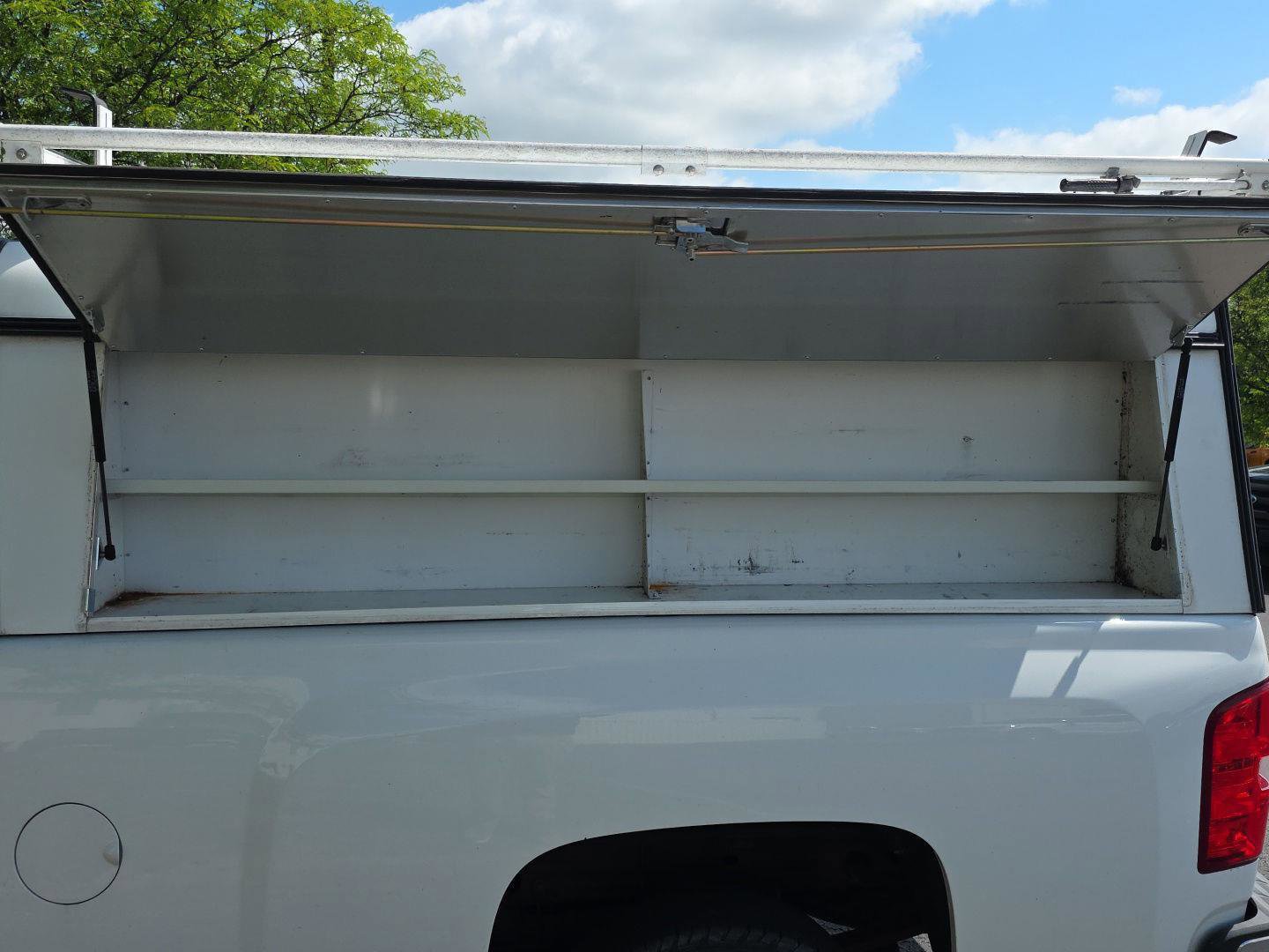 Used 2012 Chevrolet Silverado 1500 W/T RWD image 5