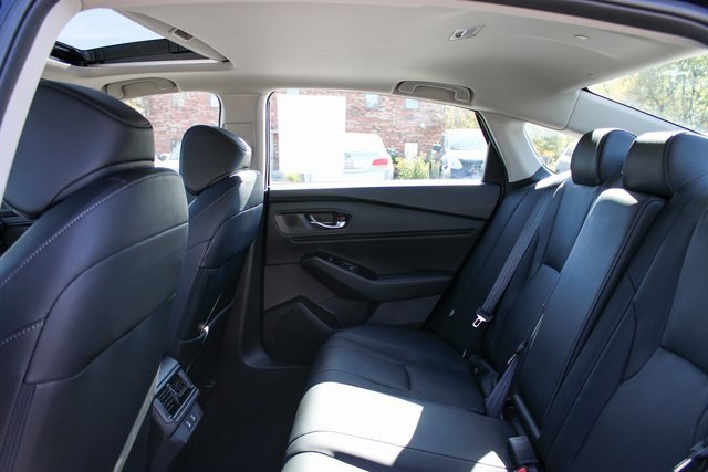 Used 2023 Honda Accord Touring image 36