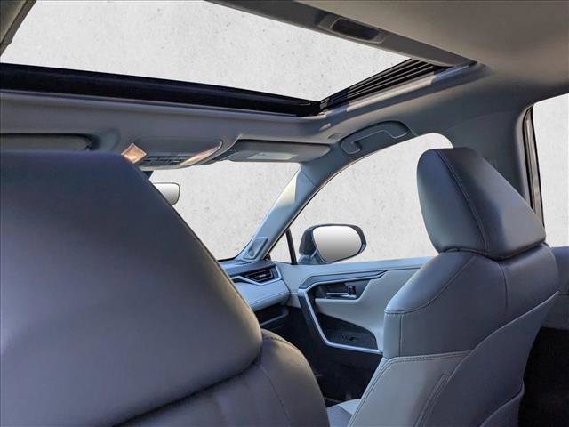 Used 2023 Toyota RAV4 Limited image 10