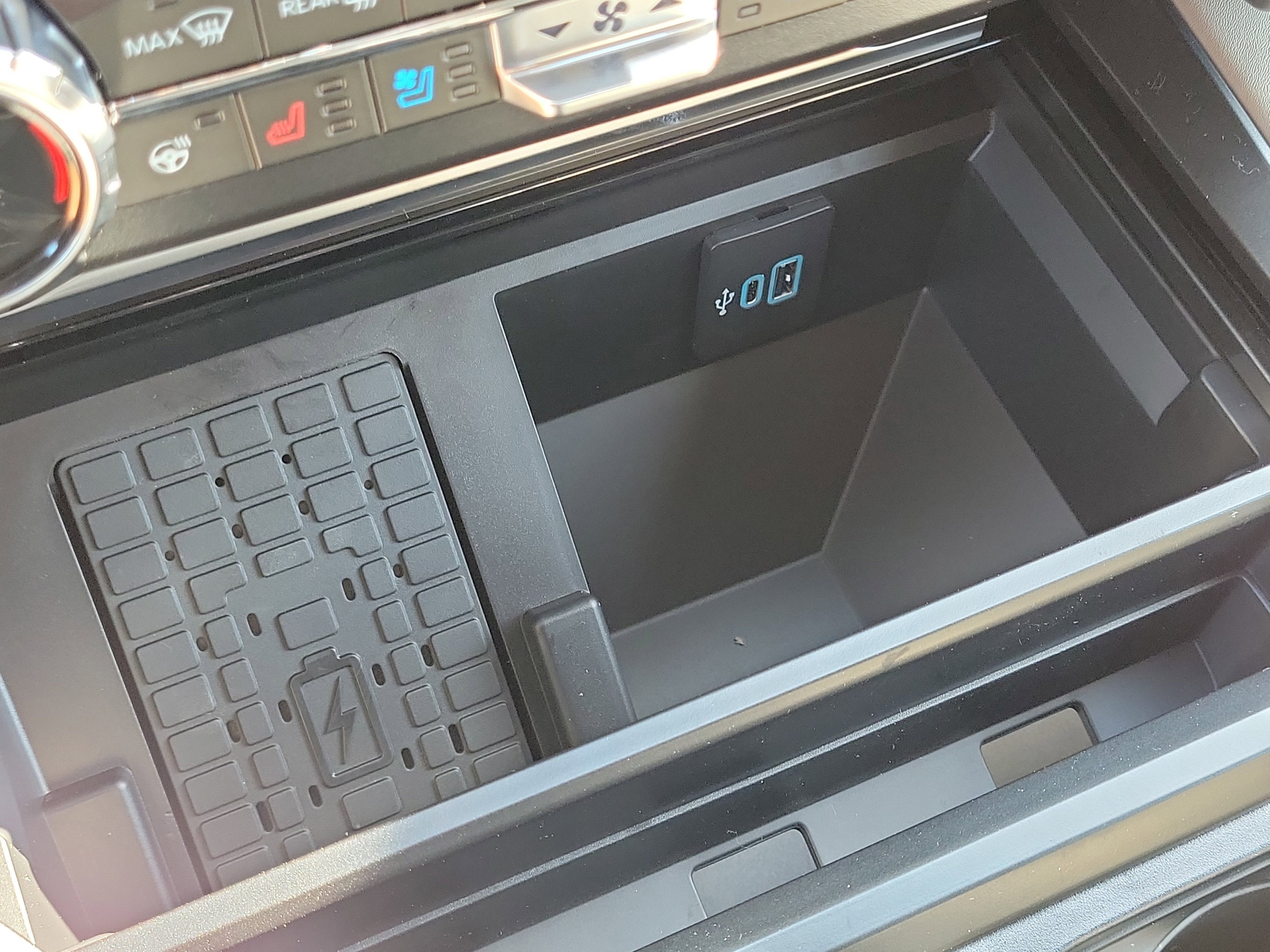 New 2026 Ford F350 Platinum w/ Platinum Plus Package image 20