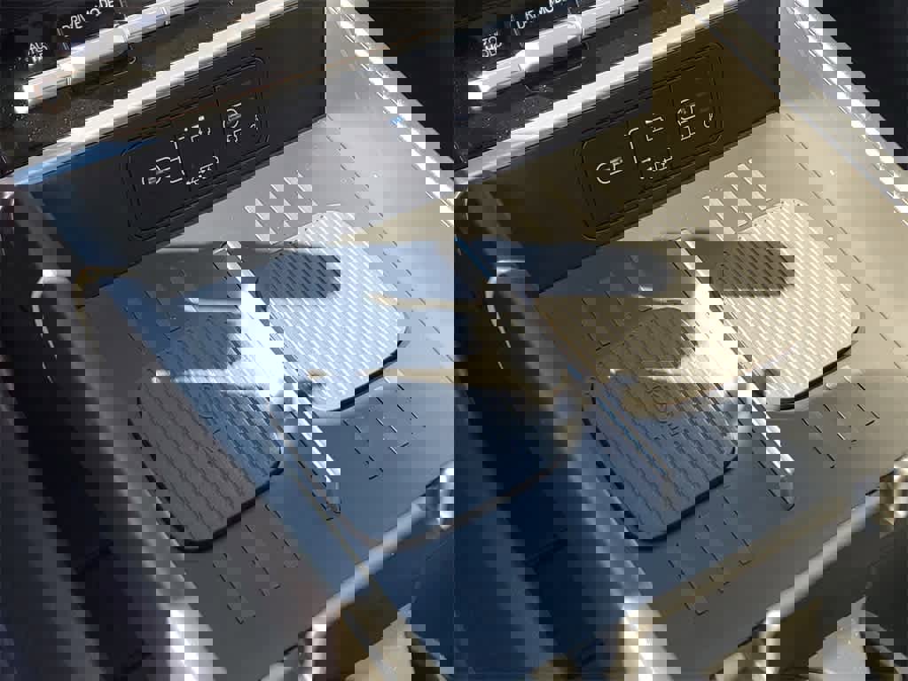 Used 2025 Hyundai Santa Fe XRT image 29