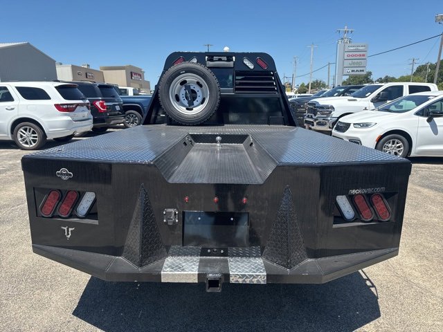 New 2025 RAM 4500 4x4 Crew Cab DRW image 6