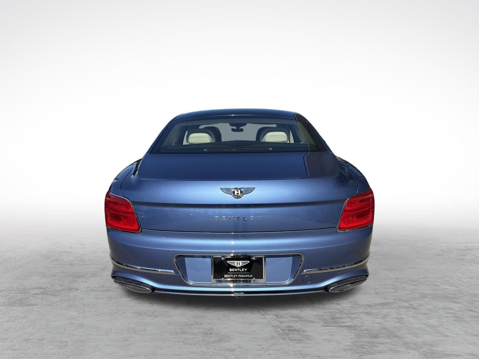 New 2026 Bentley Flying Spur Plug-In Hybrid AWD/4WD image 9
