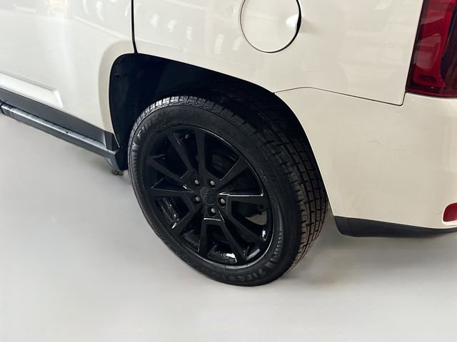 Used 2015 Jeep Compass Sport w/ Power Value Group image 28